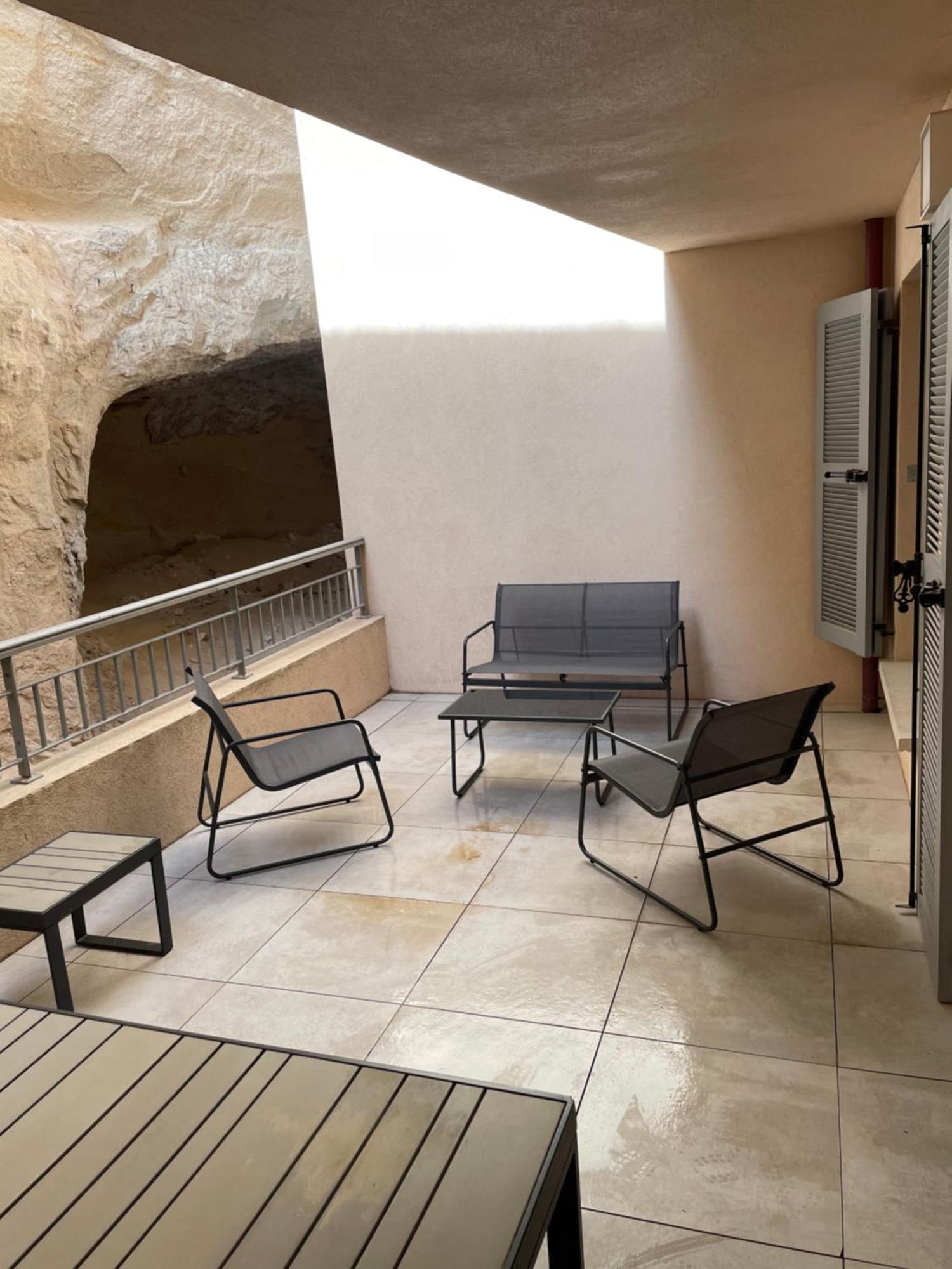 Superbe T2 Neuf Bonifacio Avec Parking Gratuit Apartment Exterior photo